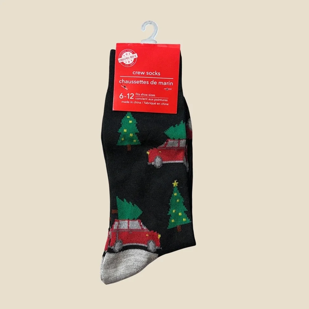 Christmas House Crew Socks Men 6-12 Black Car Christmas Tree Holiday Novelty New